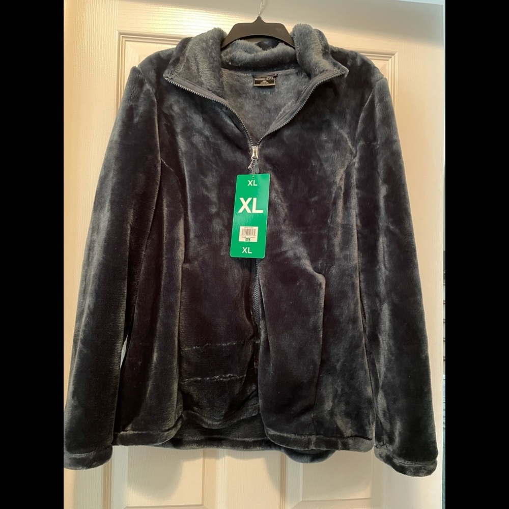 Women’s faux fur jacket